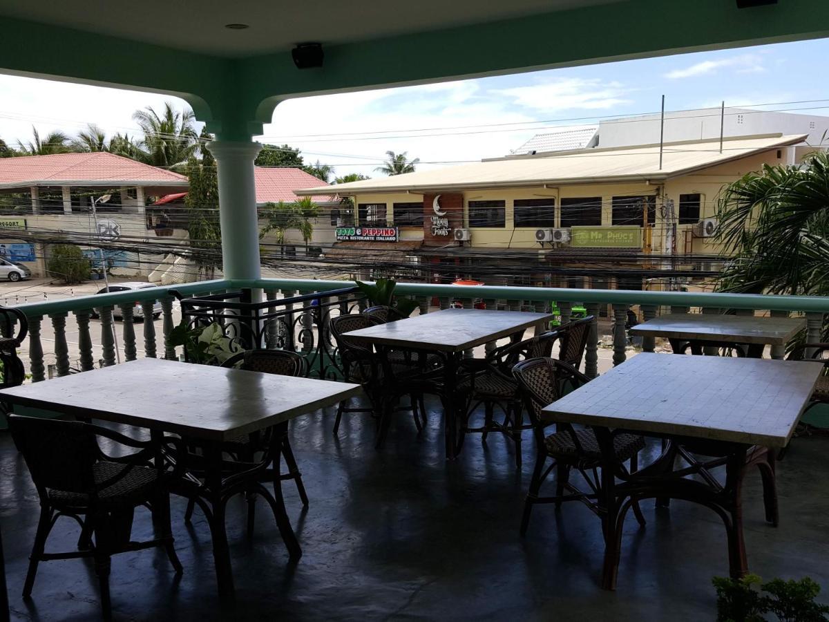 Citadel Alona Inn Panglao Exterior photo